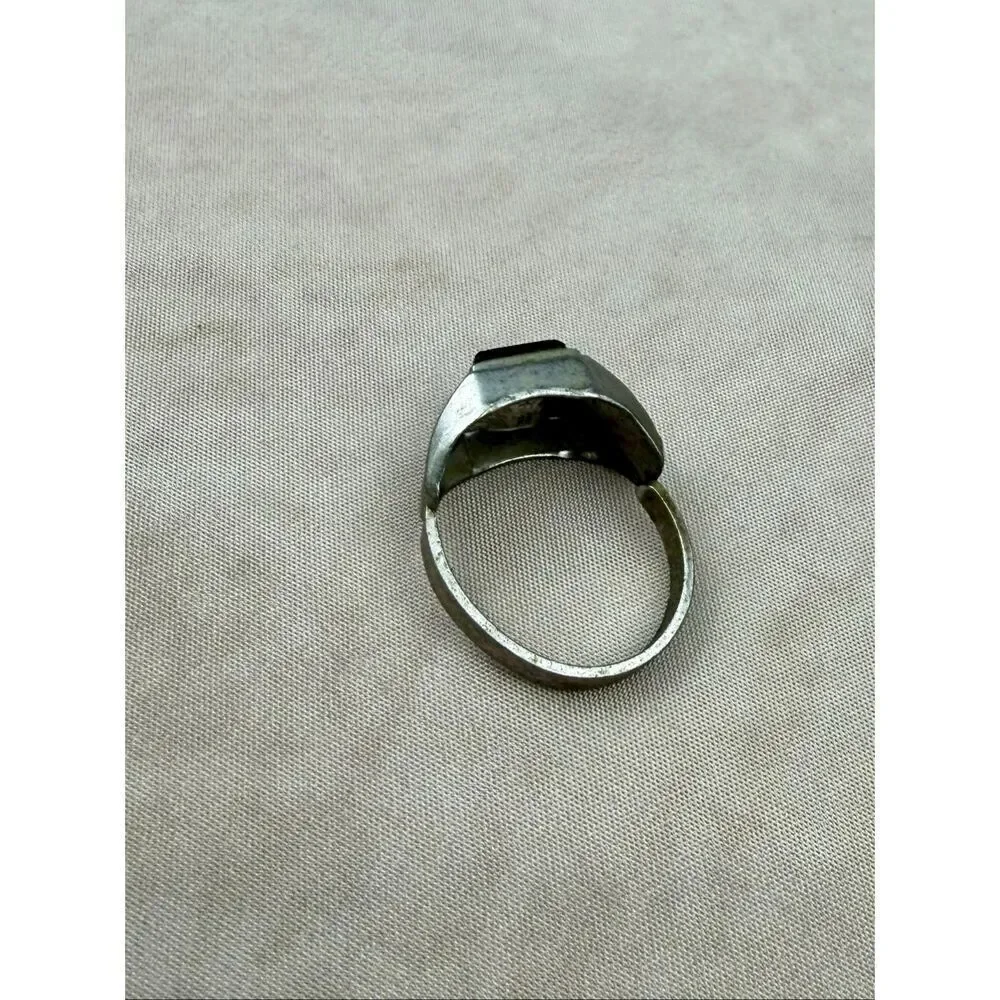 Vintage Art Deco Intaglio Hematite Ring Roman Soldier